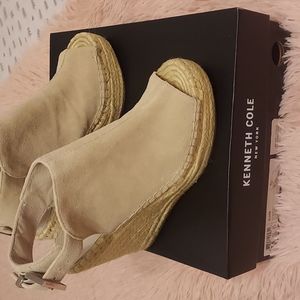 Kenneth Cole new york suede wedge sandal